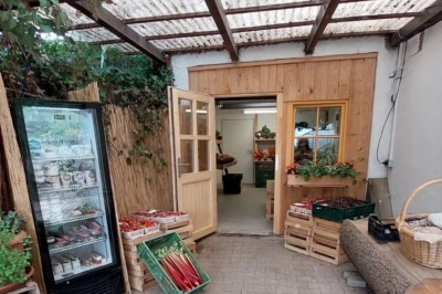Hofladenbau und Öffnungszeiten
